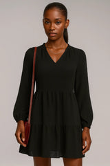 Robe originale en mousseline à manches longues et col en V