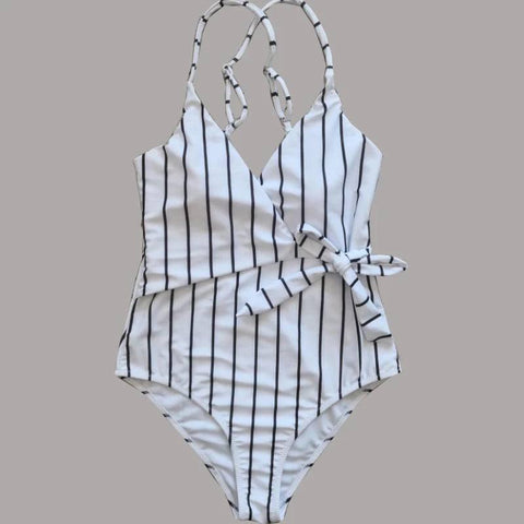 Chic Ruffle One-Piece Swimsuit: Summer Beachwear Essentials-5