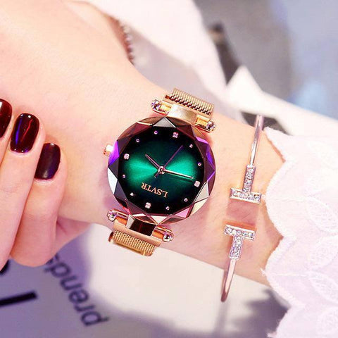 Elegant Diamond Women's Watch: Luxury & Style-Green-5