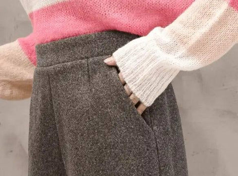LOVEMI - Lovemi - Korean version of high waist woolen shorts autumn