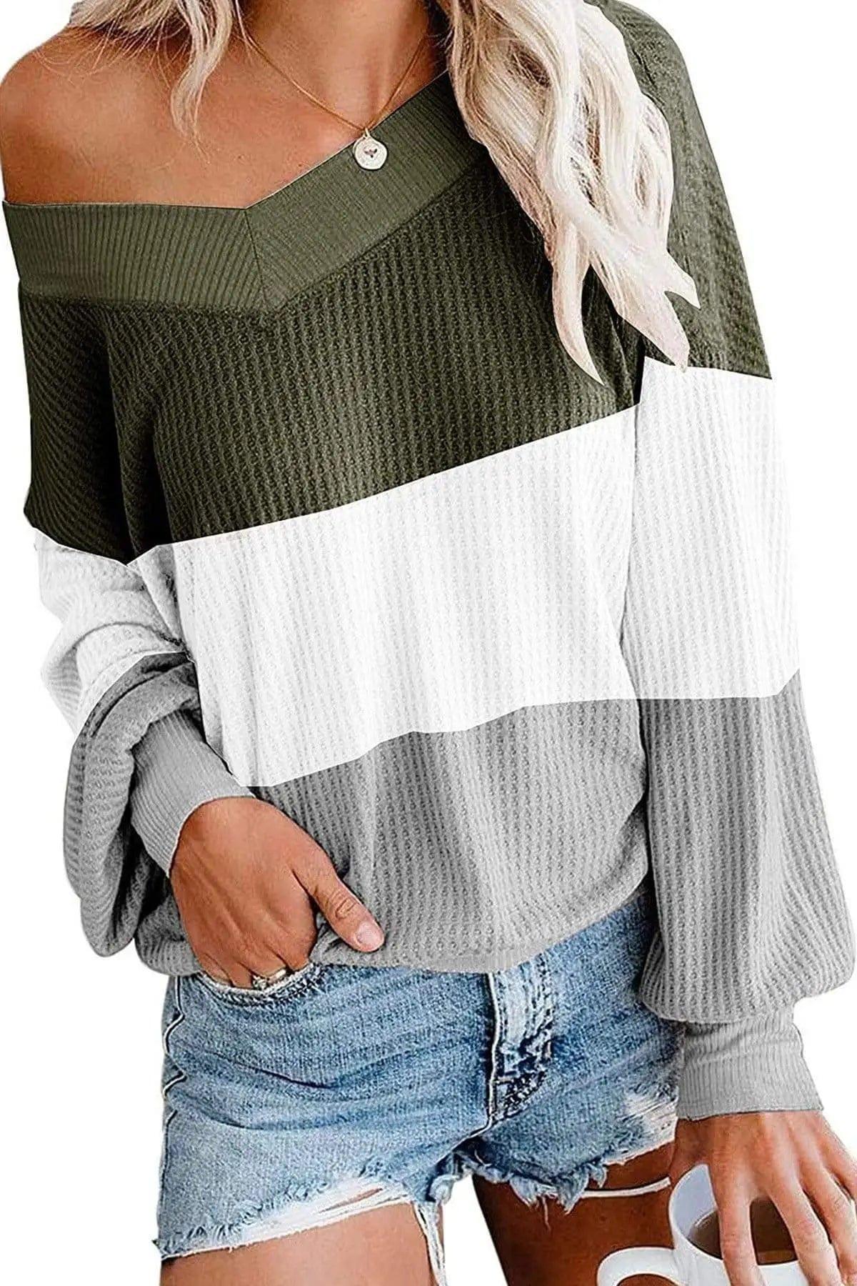 LOVEMI - V-neck bat sleeve sweater