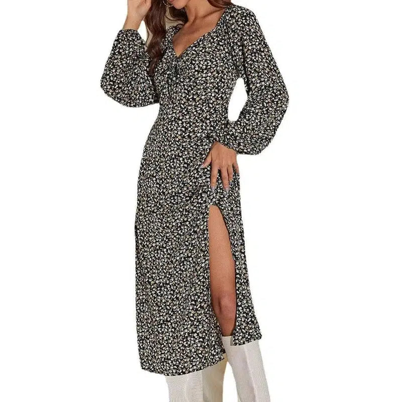 Vintage Small V-Neck Long-Sleeved Floral Dress-Black-2